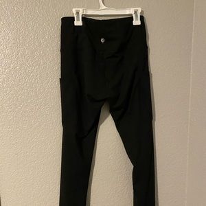 High waisted Luluelemon Leggings w/pockets